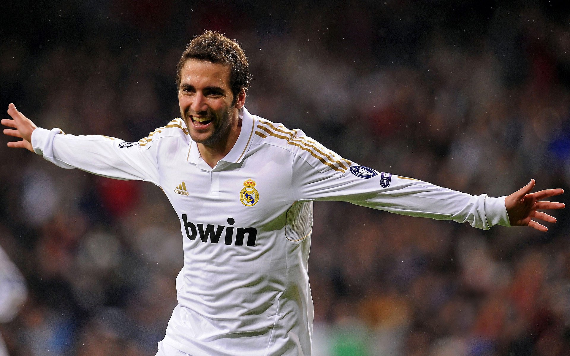 世界杯小组赛第三轮:塞内加尔一球之差被挡在十六强之外 泪洒更衣室